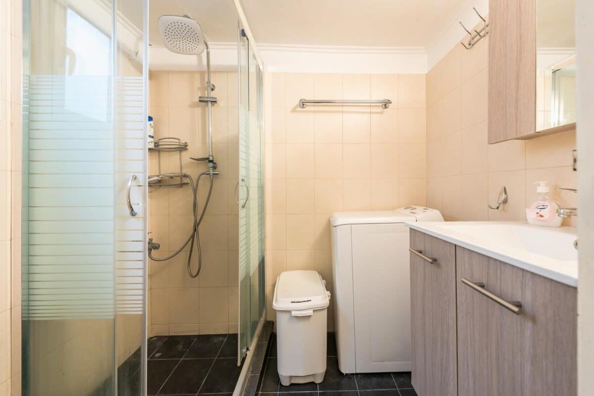 Topfloor Central Apt With Urban Views,3' To Metro Афіни Екстер'єр фото